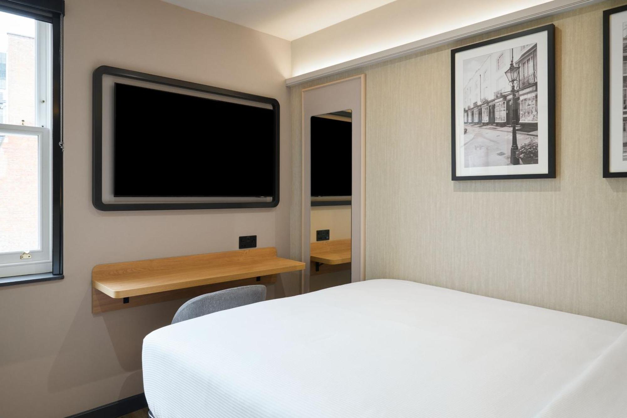 Four Points Express By Sheraton London Euston Exterior foto